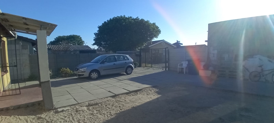3 Bedroom Property for Sale in Park Village Western Cape